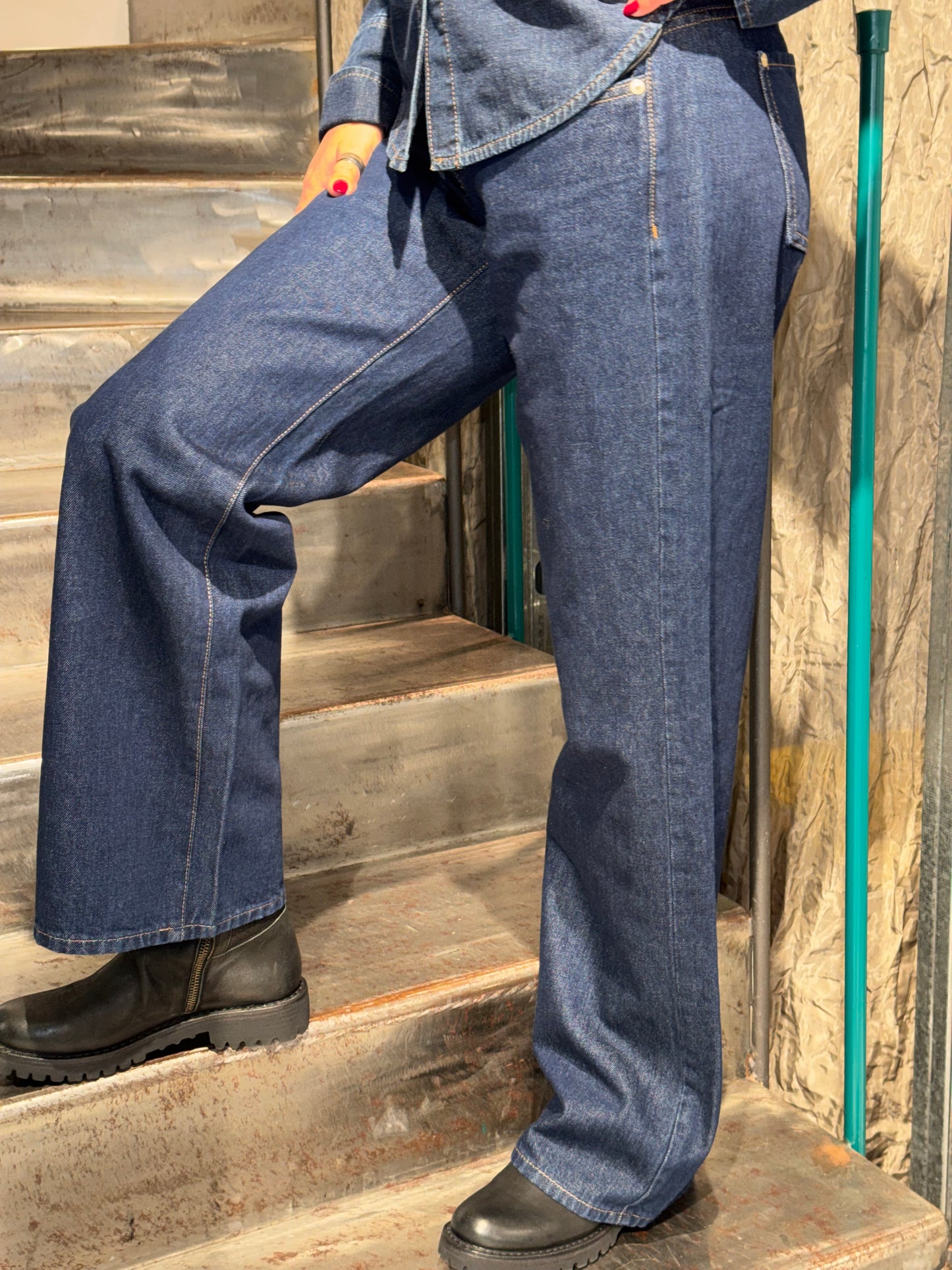 Denim Low Straight Indigo