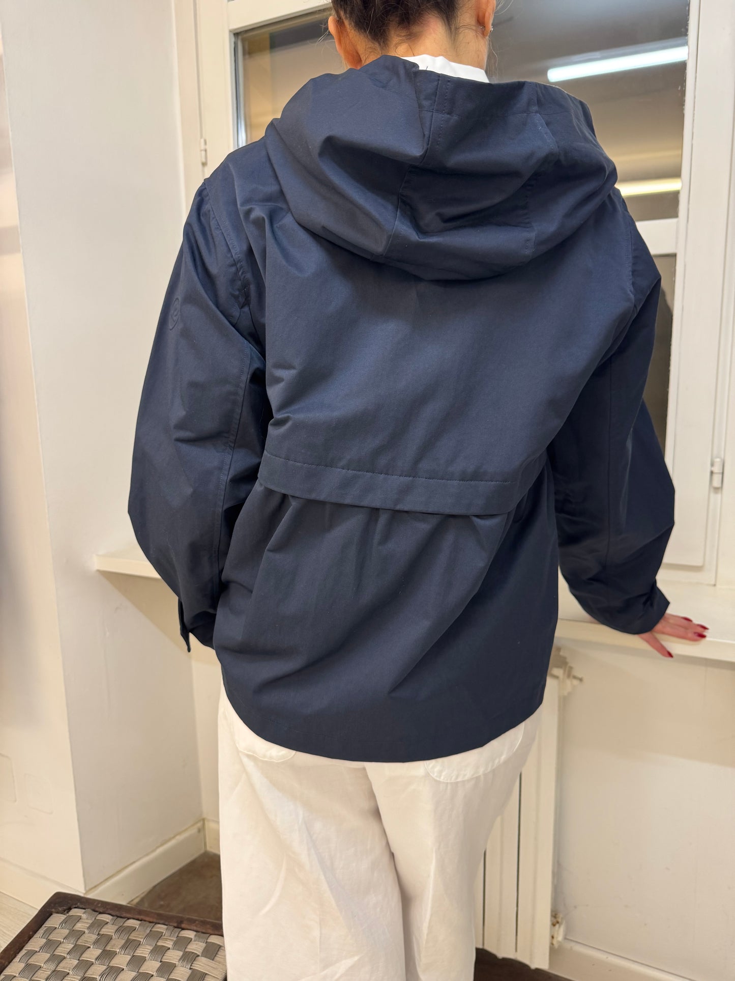 Trench Corto Con Cappuccio Raso di Cotone