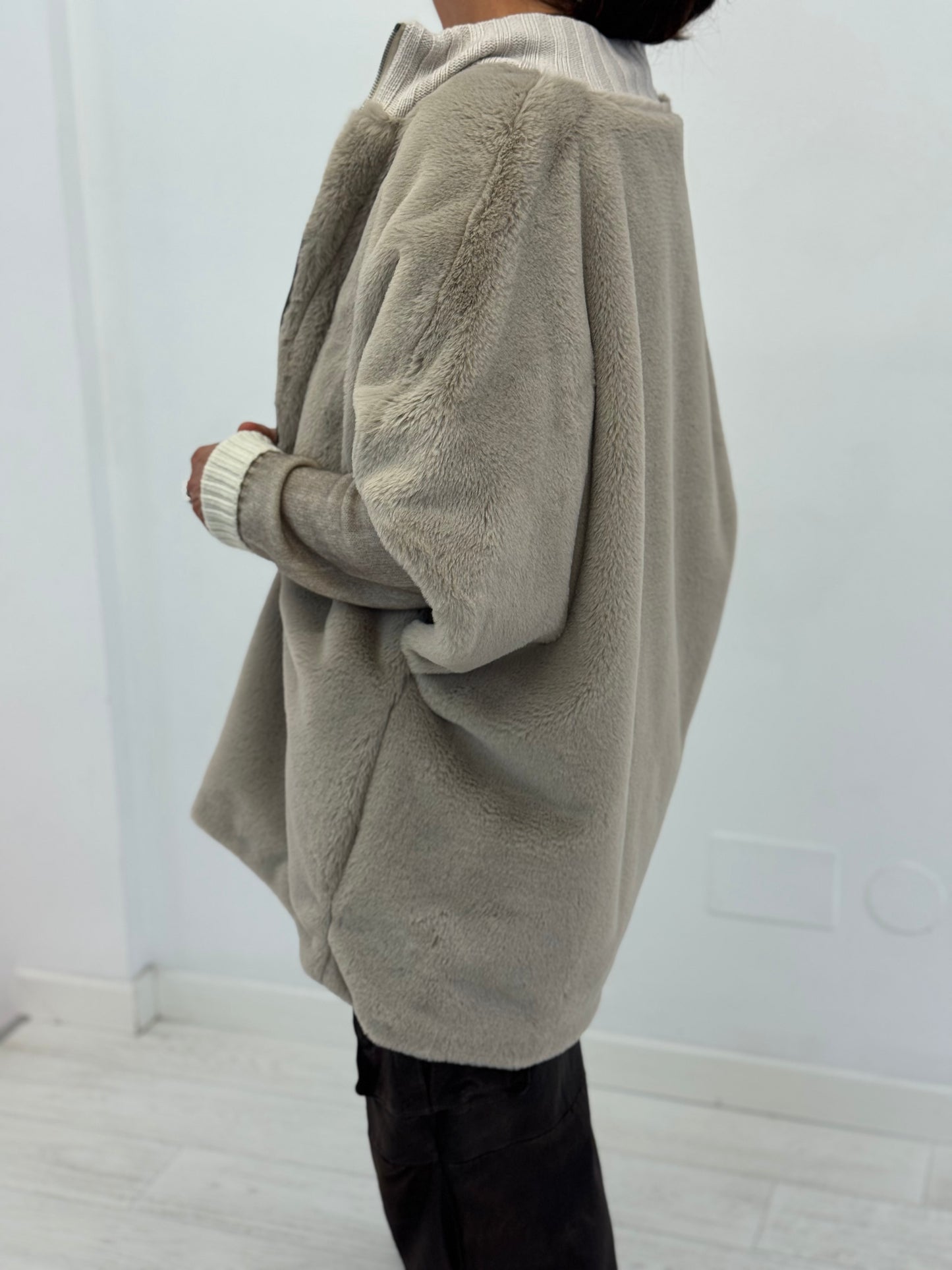 Giacca Maniche Corte Eco Fur
