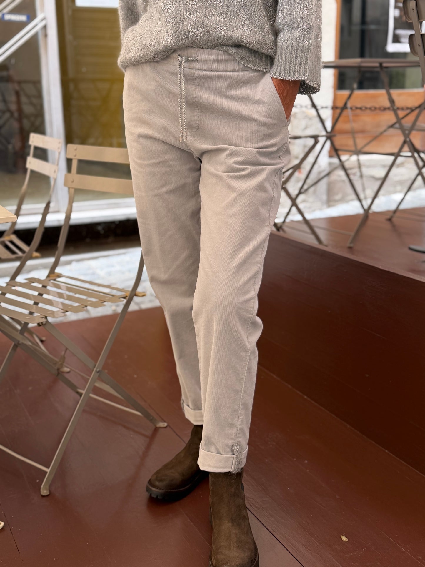 Pantalone Jogger Velluto 1000 righe