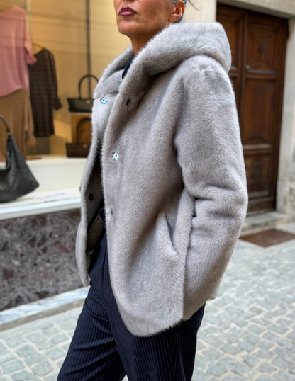Bomber Con Cappuccio Eco Pelliccia