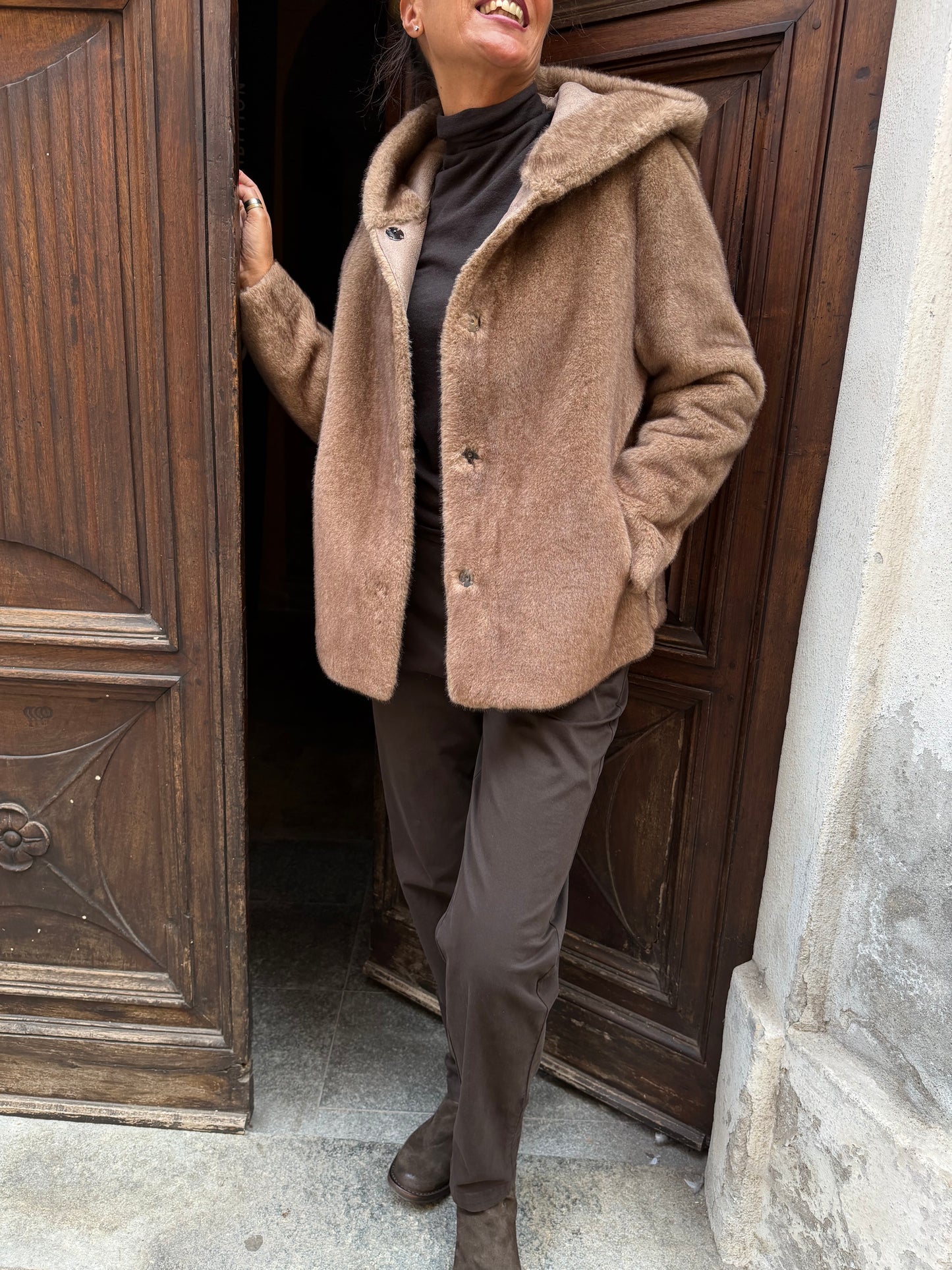 Bomber Con Cappuccio Eco Pelliccia