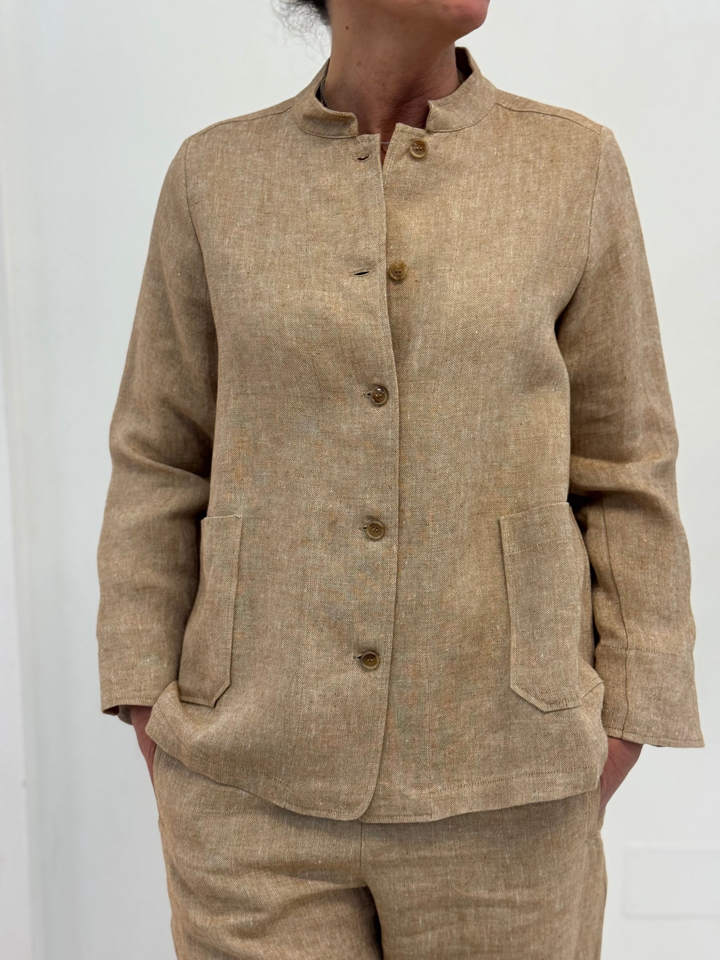 Giacca Collo Coreana Lino Tabacco
