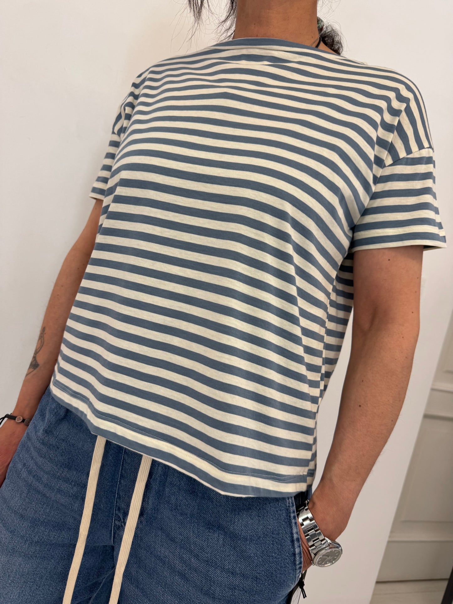 T- Shirt Over Righe