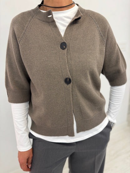 Cardigan Coreana Manica Corta Con Monile