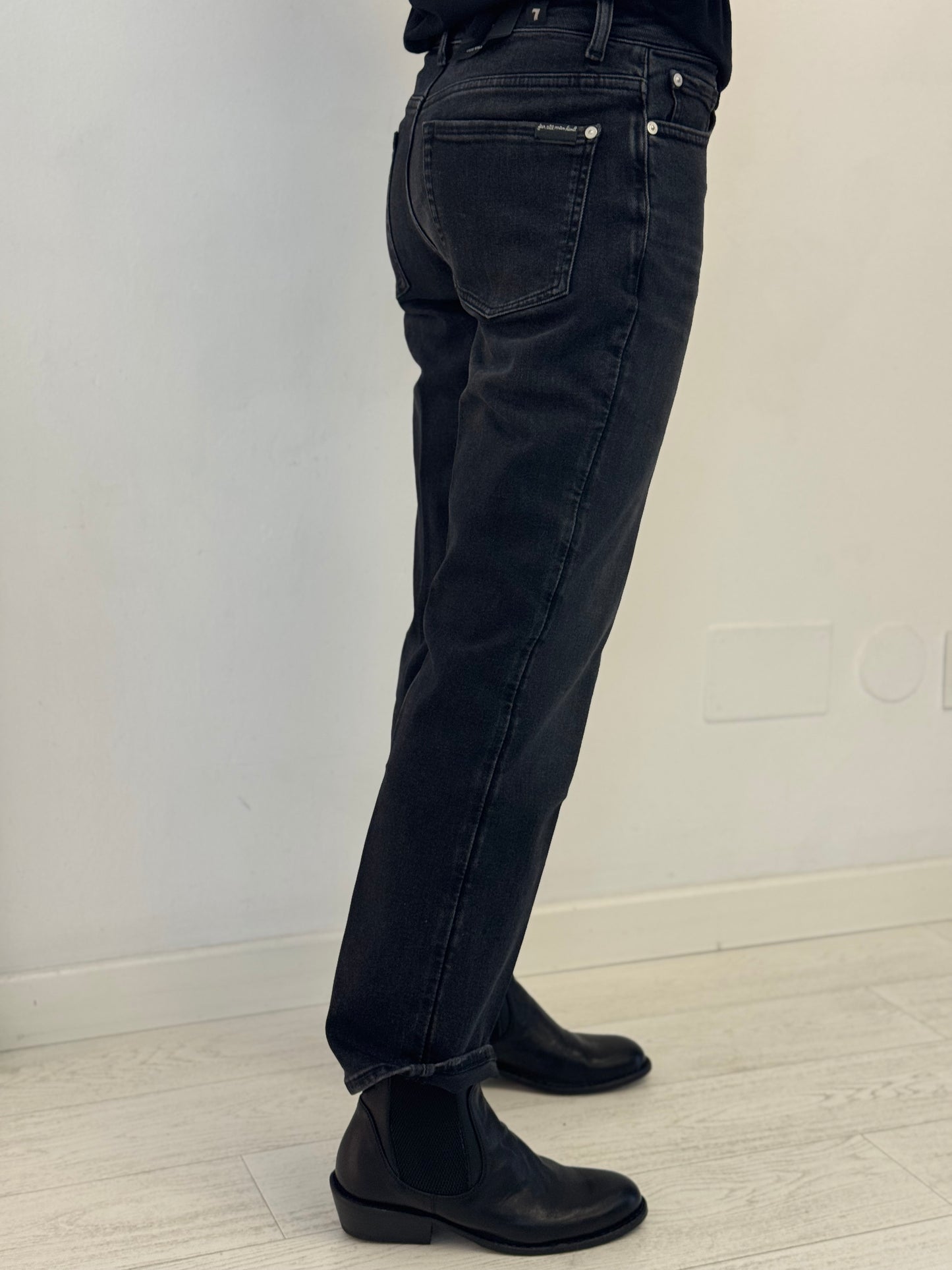 Denim Calie Straight Ankle Bottomline