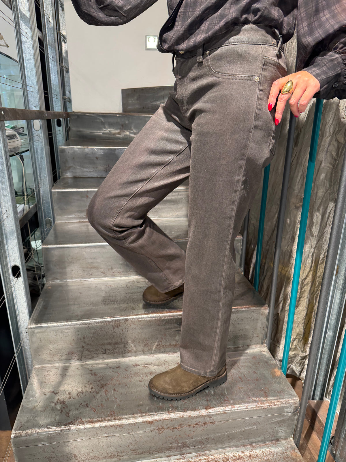 Calie Straight Vintage Coating