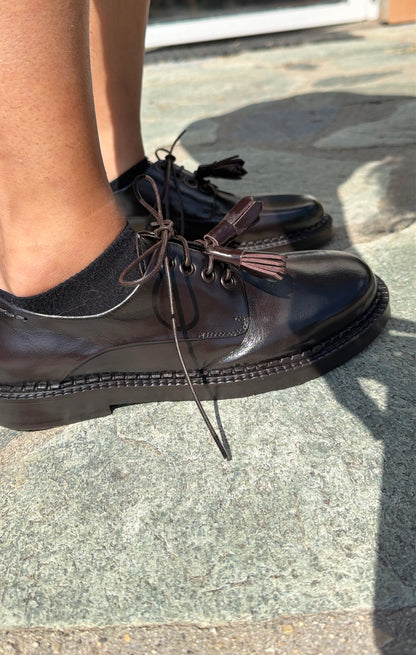 Scarpa Allacciata