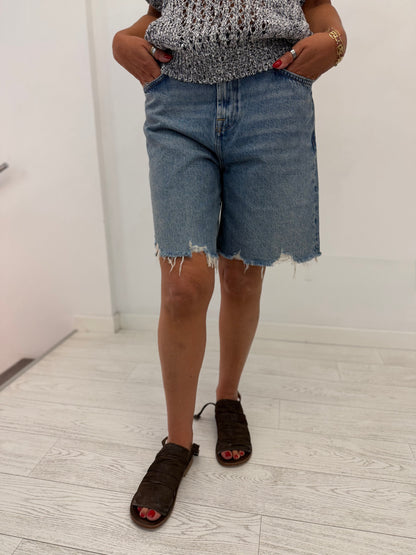 Lola Short