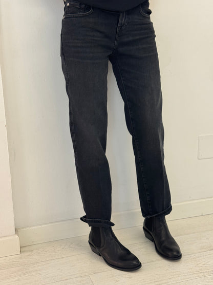 Denim Calie Straight Ankle Bottomline