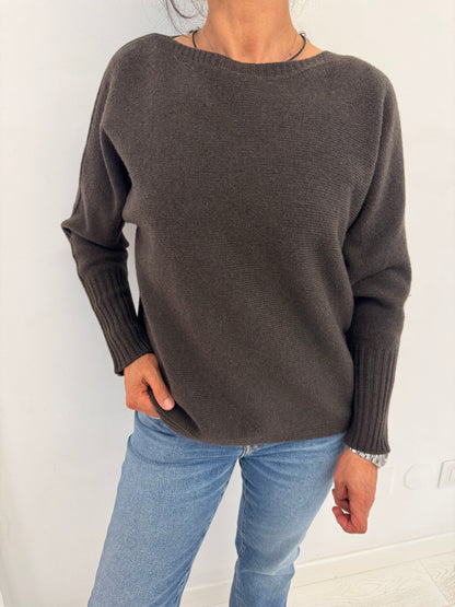 Maglia scollo barchetta over
